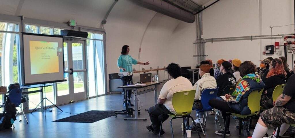 Jeri Moomaw starting the training for a large group